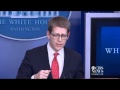 White House defends Obama stand on super Pac
