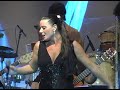 Julia Sim&otilde;es - Tatuagem