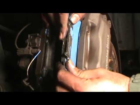 how to bleed brakes on ml270