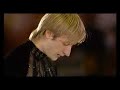 bravest violinist in the world! bravest violinist in the world!