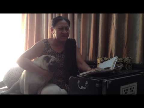 Sone Da Surmachu Lay De - Punjabi Song Sung By Vietnam Lady - Miss Lilly