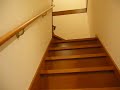 階段を下りるひじき