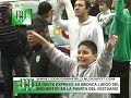 LA GENTE EXPRESÓ SU BRONCA EN LA PUERTA DEL VESTUARIO BANFI