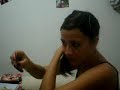Debby fazendo touca