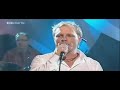 song title: love goes on
from the album:  jakob sveistrup [2005]
website: www.jakobsveistrup.dk

the band:
bob ricketts - bandleader, windcontroller
hans fagt - drums
troels skovgaard - guitar
j�rgen kaufmann - keyboards
dan rasmussen - bass