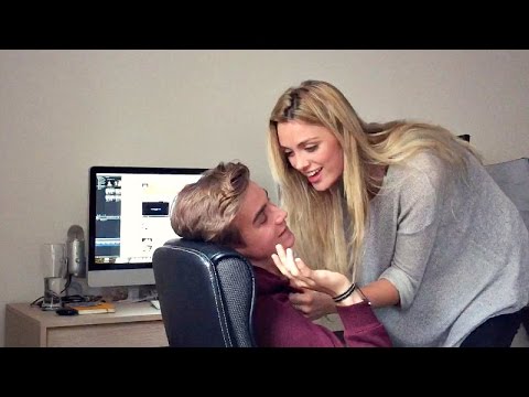 girlfriend pranks - I got an actress to be my girlfriend and prank my roommate. - Joe's prank on me: http://youtu.be/XZc0Q872ww0 - Wallis's Twitter (the actress): http://twitter...