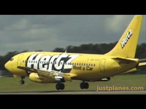 rynair 737 - Please visit our website at http://www.justplanes.com Download this Dublin/Shannon video for only $15 at http://www.justplanes.com/ClassicAirports.html.