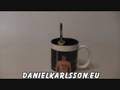 Trolleri, Daniel Vatten i mugg fastnar