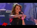 miley-mum-on-photo-flap-at-disney-concert.html