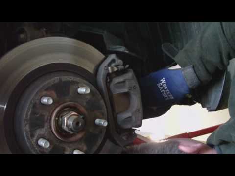 how to change serpentine belt on nissan xterra