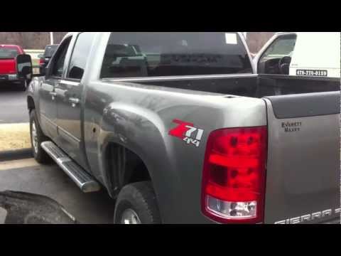 how to install hitch