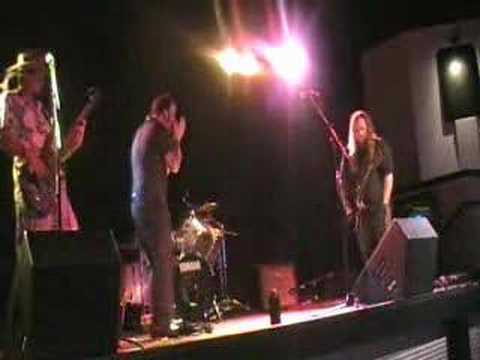 Meantooth Grin (with Cole Holiday)  - Back door man