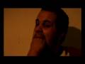 videos de Man eat his fist