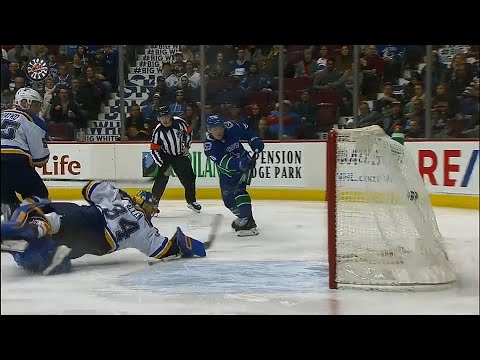 Video: Canucks' Boeser beats Allen for 20th goal of season