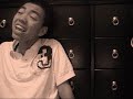 Hai Thang Khung Biet Yeu - LJ & Yung Tee
