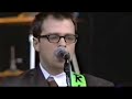 rocking performance. this is a really funny vid. rivers is  hilarious.