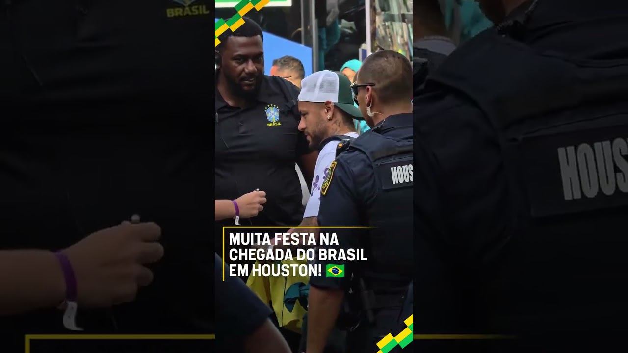 O NEY TÁ MUITO FELIZ! SE LIGA, NA FESTA NA CHEGADA DA SELEÇÃO! 🥳 #shorts