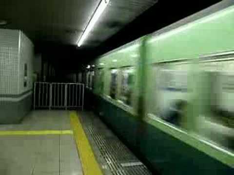 京阪　７２００系　五条駅　到着