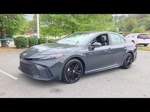 Used 2025 Underground TOYOTA SE image 1