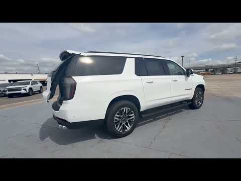 New 2026 Summit White Chevrolet Z71 image 1