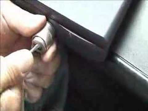 how to break kensington lock