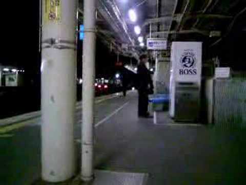 223系回送 和歌山駅留置区へ