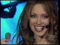 anahi rbd  canta primer amor otro rollo calidad audio video