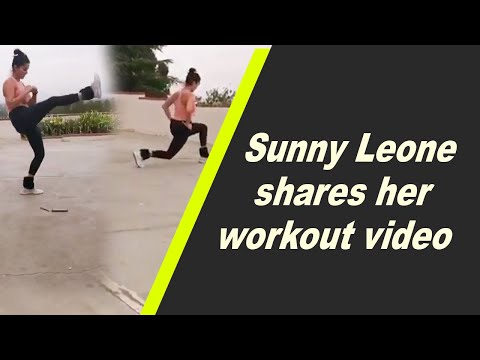  Sunny Leone shares her workout video