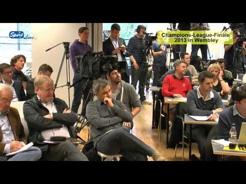 bvb - Dortmund, 15.05.2013: Beim BVB-Media-Day sprechen Sebastian Kehl und Roman Weidenfeller über die Entwicklung des BVB, ihre persönliche Entwicklung bei der Bo...