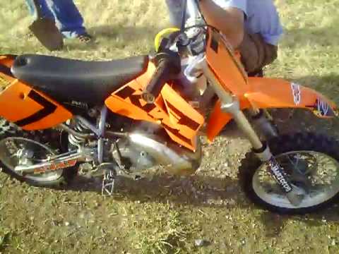 BMX BIKES TRICKS STUNTS CRASHES