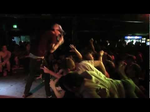 chain reaction chain reaction