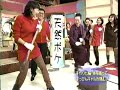????? Tamao Sato shapes a mud brick ????? Tamao Sato shapes a mud brick