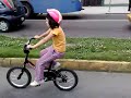 Paola y su bici antigua