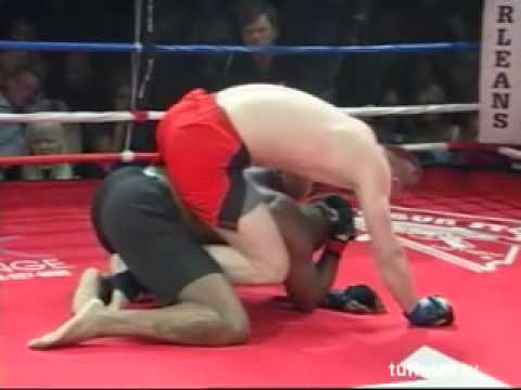 Edmond Xhelili vs Tim Bowman at TuffNUff March 26 2010