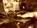 DJ M-Pact scratch action