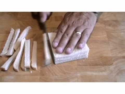 how to make bread crumbs