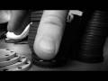 videos de THREE OF A KIND