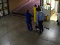 APLASTADA EN ACCIDENTE PUERTA ELECTRICA