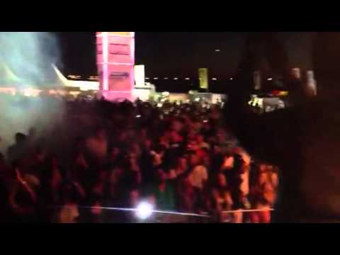 Shermanolgy live on Latin Lovers stage - Vlaardingen Festiv Shermanolgy live on Latin Lovers stage - Vlaardingen Festiv