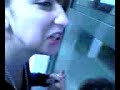 T��te qu\