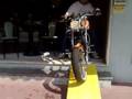 videos de nel bar con la mia harley