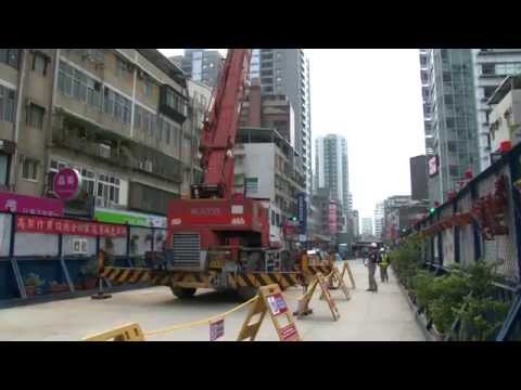 構臺覆工鈑吊離作業