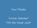 toni plat�o cantando 
