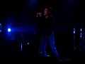 toni plat�o cantando 