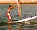 moi asoka en planche a voile  style