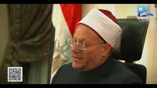 امتلك شقتين، اسكن أحدهما، والأخرى قد أبيعها أو اتركها لابني ليتزوج فيها، هل عليها زكاة