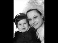 Pesma je snimljena na extended play singl ploči - Nije to, ljudi, istina.. 1967. godina Famous Serbian actress and singer Olivera Katarina (also known as Olivera Vučo, by her ex husband surname) was the first who recorded traditional world songs in Serbia, giving to them her own mark and charm, by her distinguish and unique voice... This is the version of song 