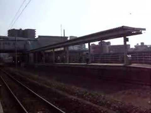 ８１７系　折尾行き　新飯塚駅到着