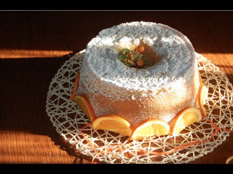 Chiffon - Conoscevate questa torta? E' molto simile alla ANGEL CAKE americana, l'unica differenza sta nei tuorli d'uovo! Ho preferito scegliere questa ricetta per gust...