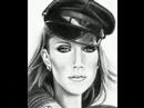 diaporama de catherine deneuve,c�line dion,cher,coluche,claude fran�ois,charlotte gainsbourg,carole bouquet et cindy crawford sur un medley de g�n�ration disco